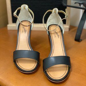SEYCHELLES Two-tone Wedge Heels - NWOT